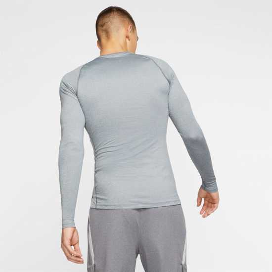 Мъжки долни дрехи Nike Мъжка Блуза Pro Core Long Sleeve T Shirt Mens Сиво Nike Мъжка Блуза Pro Core Long Sleeve T Shirt Mens Сиво Мъжки долни дрехи