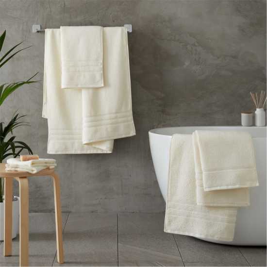 Catherine Lansfield Twist Cotton 6 Piece Towel Bale Set Крем Хавлиени кърпи