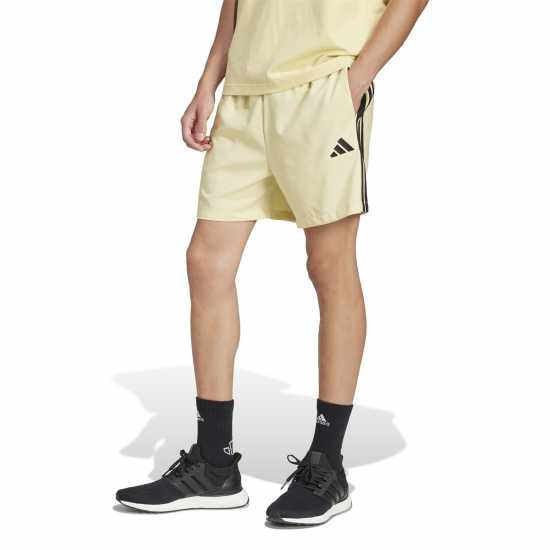 Adidas Essentials 3-Stripes Shorts Прахово жълто Дамски къси панталони