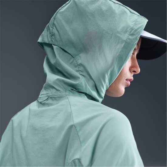 Дамски якета и палта Nike Мъжко Яке Trail Repel Womens Jacket Can/Prl/Smt Wht Nike Мъжко Яке Trail Repel Womens Jacket Can/Prl/Smt Wht Дамски якета и палта