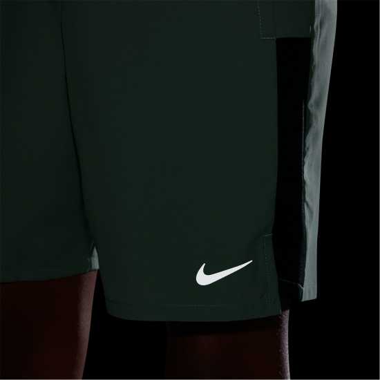 Nike Дамски Къси Шорти За Тренировка Dri-Fit Challenger Big Kids' (Boys') Training Shorts Зелено Дрехи за бягане