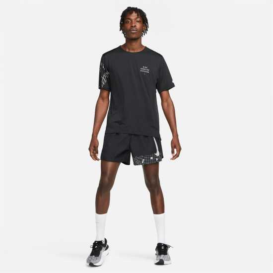 Nike Dri-FIT Run Division Rise 365 Men's Flash Short-Sleeve Running Top Black/Silver Мъжки ризи