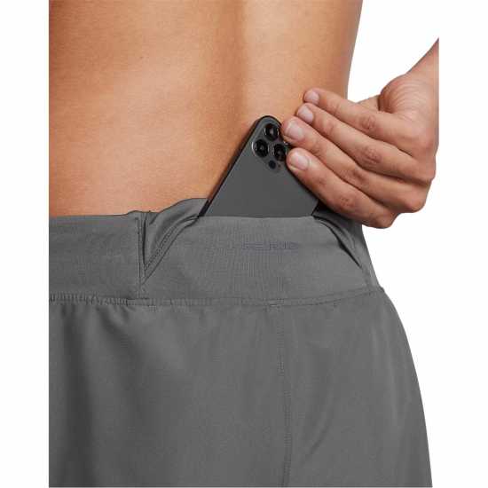 Under Armour LAUNCH PRO 2n1 7'' SHORTS Grey Мъжки дрехи за бягане