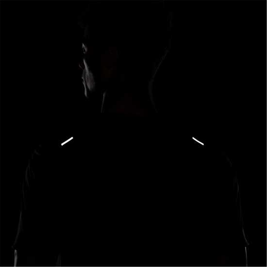 Nike Dri-Fit Rise 365 Men's Short-Sleeve Running Top Nike Dri-Fit Rise 365 Men's Short-Sleeve Running Top