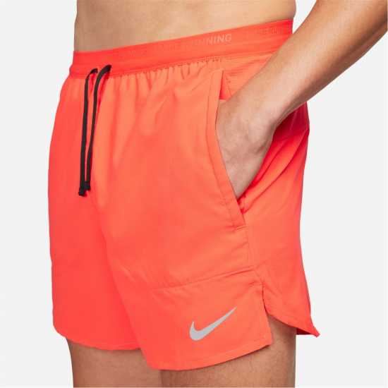 Nike Dri-Fit Stride Men's 5 Brief-Lined Running Shorts  Мъжки дрехи за бягане