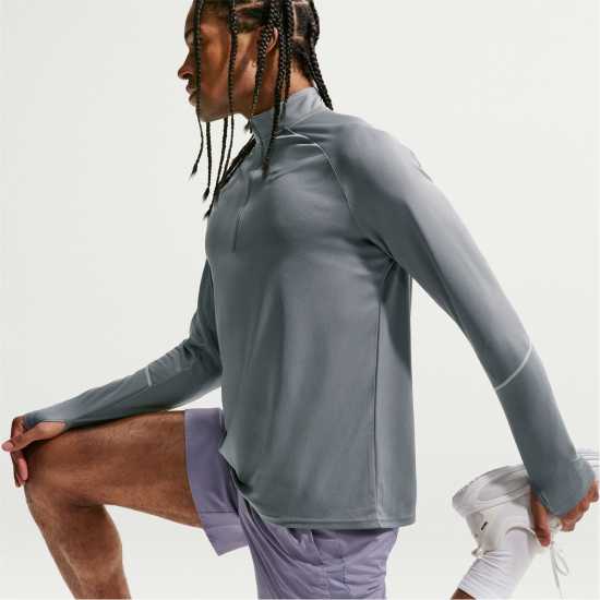 Nike Men's Long Sleeve Performance Running Top Nike Men's Long Sleeve Performance Running Top
