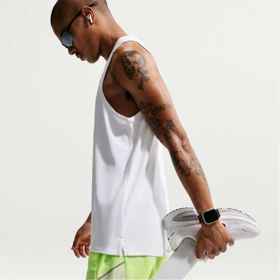 Nike Miler 7In Short Sn00  