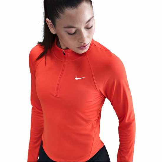 Nike W Nk Tempo Nvlt Ld99 Nike W Nk Tempo Nvlt Ld99