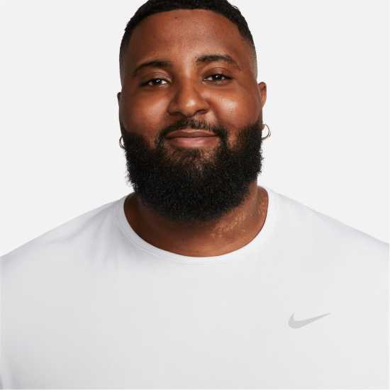 Мъжки тениски и фланелки Nike Мъжко Горнище За Бягане Drifit Miler Running Top Mens Бяло Nike Мъжко Горнище За Бягане Drifit Miler Running Top Mens Бяло Мъжки тениски и фланелки