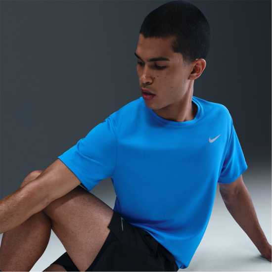 Мъжки тениски и фланелки Nike Мъжко Горнище За Бягане Drifit Miler Running Top Mens Nike Мъжко Горнище За Бягане Drifit Miler Running Top Mens Мъжки тениски и фланелки