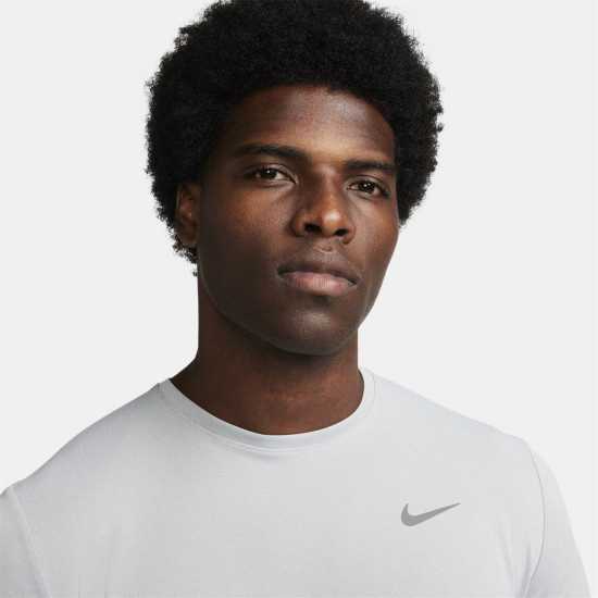 Мъжки тениски и фланелки Nike Мъжко Горнище За Бягане Drifit Miler Running Top Mens Сива Мъгла Nike Мъжко Горнище За Бягане Drifit Miler Running Top Mens Сива Мъгла Мъжки тениски и фланелки