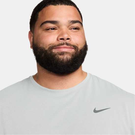 Мъжки тениски и фланелки Nike Мъжко Горнище За Бягане Drifit Miler Running Top Mens Сива Мъгла Nike Мъжко Горнище За Бягане Drifit Miler Running Top Mens Сива Мъгла Мъжки тениски и фланелки