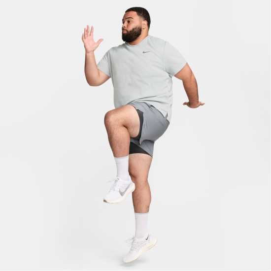 Мъжки тениски и фланелки Nike Мъжко Горнище За Бягане Drifit Miler Running Top Mens Сива Мъгла Nike Мъжко Горнище За Бягане Drifit Miler Running Top Mens Сива Мъгла Мъжки тениски и фланелки