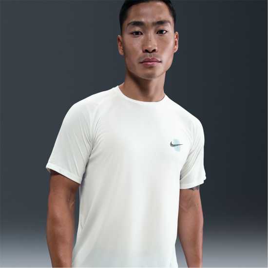 Nike M Nk Dfadv Stri Sn99 Nike M Nk Dfadv Stri Sn99