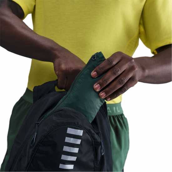 Nike Trail Aireez Men's Running Jacket Fir/Clay Green Мъжки якета и палта