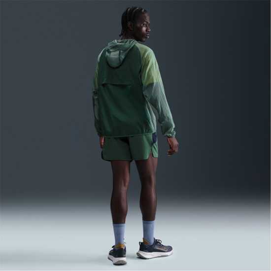 Nike Trail Aireez Men's Running Jacket Fir/Clay Green Мъжки якета и палта