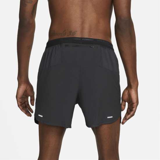 Мъжки дрехи за бягане Nike Stride Men's Dri-FIT 5 Brief-Lined Running Shorts Nike Stride Men's Dri-FIT 5 Brief-Lined Running Shorts Мъжки дрехи за бягане