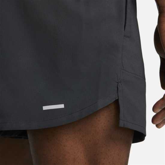 Мъжки дрехи за бягане Nike Stride Men's Dri-FIT 5 Brief-Lined Running Shorts Nike Stride Men's Dri-FIT 5 Brief-Lined Running Shorts Мъжки дрехи за бягане