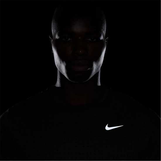 Мъжки дрехи за бягане Nike Breathe Miler Sn53 Черно/Сребърен Nike Breathe Miler Sn53 Черно/Сребърен Мъжки дрехи за бягане