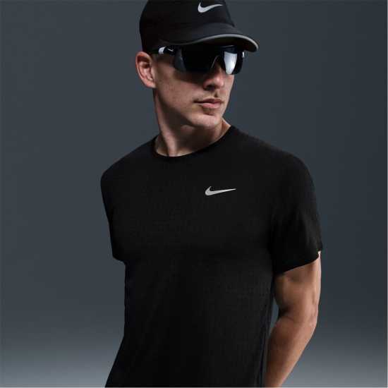 Мъжки дрехи за бягане Nike Breathe Miler Sn53 Черно/Сребърен Nike Breathe Miler Sn53 Черно/Сребърен Мъжки дрехи за бягане