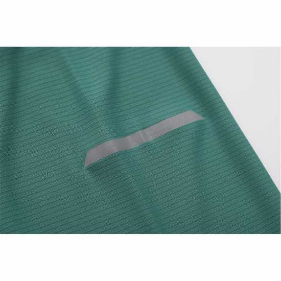 Мъжки дрехи за бягане Мъжка Тениска Karrimor Long Sleeve Run T Shirt Mens Green Spruce Мъжка Тениска Karrimor Long Sleeve Run T Shirt Mens Green Spruce Мъжки дрехи за бягане