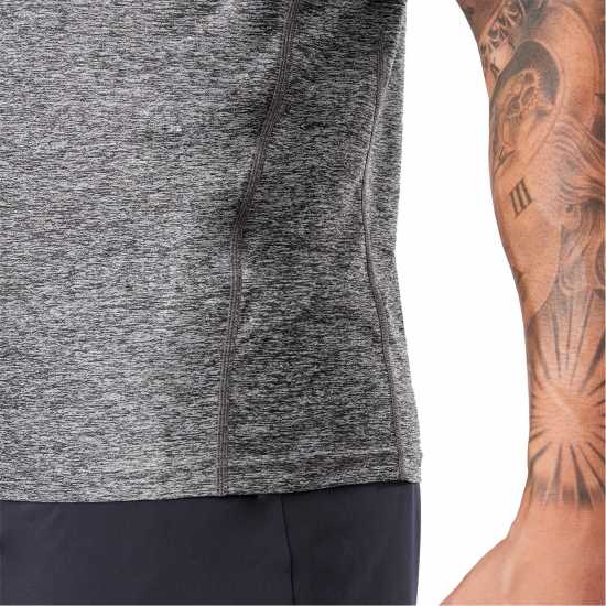 Nathan Qualifier Tee Sn99 Black Heather Мъжки дрехи за бягане