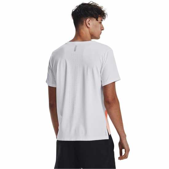 Мъжки дрехи за бягане Under Armour Launch Elite Graphic T-Shirt. Mens White Under Armour Launch Elite Graphic T-Shirt. Mens White Мъжки дрехи за бягане
