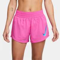 Nike Swoosh Women's Shorts Active Fucshia Дамски клинове за фитнес