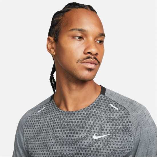 Nike Мъжка Тениска За Бягане Dri-Fit Techknit Short Sleeve Running T Shirt Mens