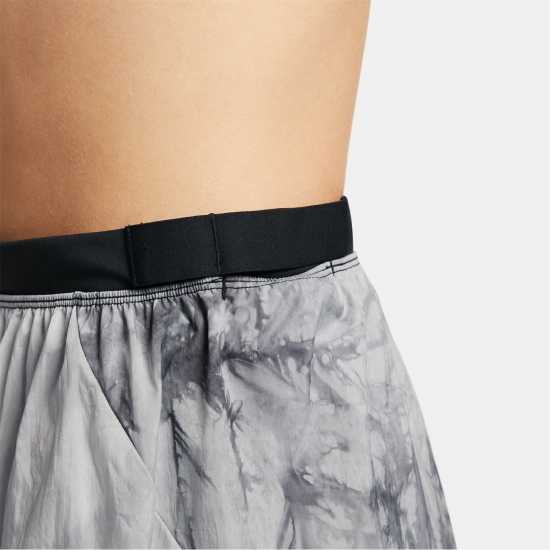 Nike Trail Dri-FIT Women's Shorts Black Print Дамски клинове за фитнес