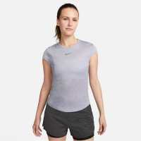 Nike Dri-FIT ADV Run Division Women's Short-Sleeve Top