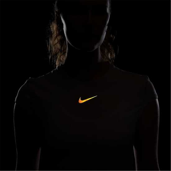 Nike Dri-FIT ADV Run Division Women's Short-Sleeve Top Purple/Indigo Атлетика