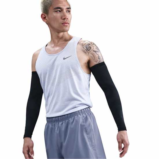 Nike Dri-Fit Challenger Mens 7 Unlined Versatile Shorts Индиго/Рф Сребърен 