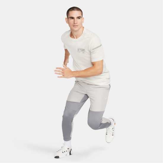 Nike Dri-FIT Men's Fitness T-Shirt Phantom Мъжки ризи