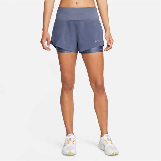 Nike Dri-FIT Swift Women's Mid-Rise 3 2-in-1 Running Shorts with Pockets  Дамски клинове за фитнес