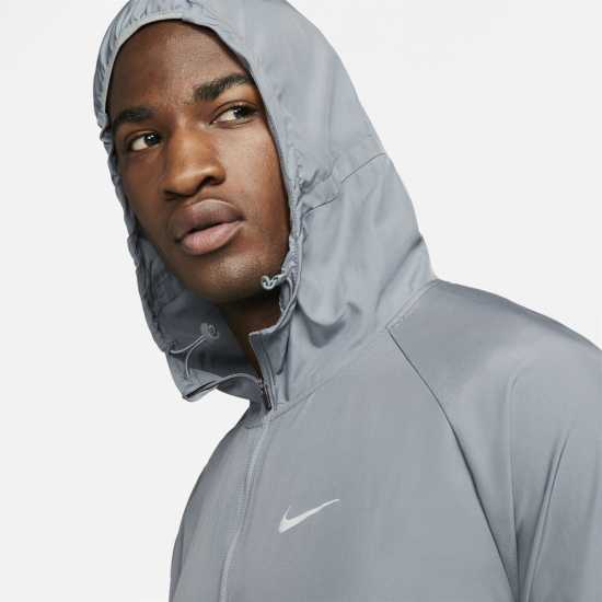 Nike Miler Men's Repel Running Jacket Димно сиво Мъжки якета и палта