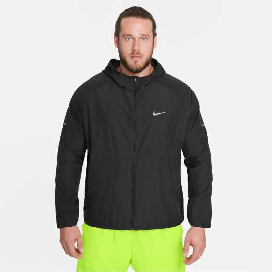 Мъжки якета и палта Nike Miler Men's Repel Running Jacket Черно/Отражаващо Nike Miler Men's Repel Running Jacket Черно/Отражаващо Мъжки якета и палта