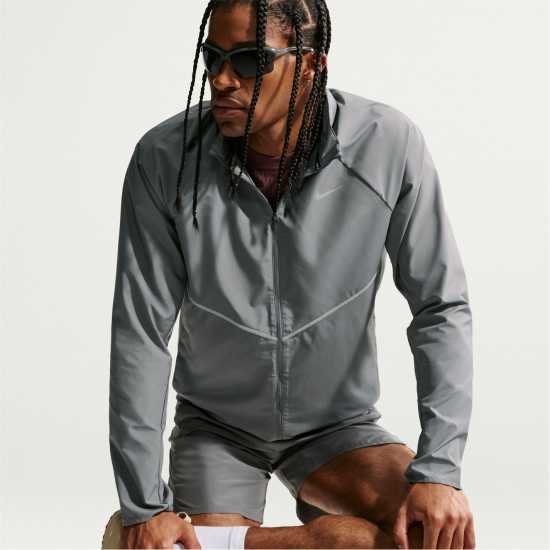 Nike Miler Men's Repel Running Jacket Nike Miler Men's Repel Running Jacket