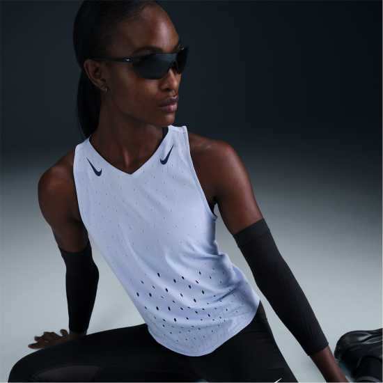 Дамски дрехи за бягане Nike Aeroswift Women's Dri-Fit Adv Running Singlet Призрачно синьо Nike Aeroswift Women's Dri-Fit Adv Running Singlet Призрачно синьо Дамски дрехи за бягане