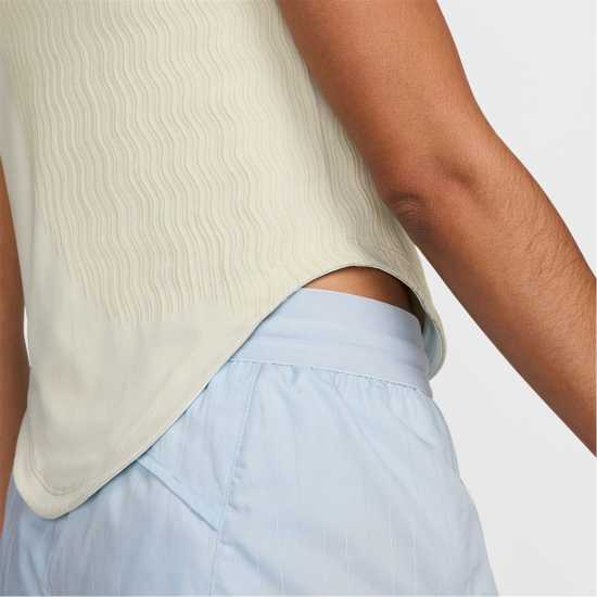 Nike Running Division Women's Dri-FIT ADV Short-Sleeve Running Top Почти зелено Дамски дрехи за бягане