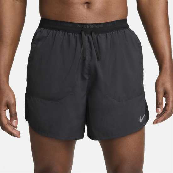 Мъжки дрехи за бягане Nike Спортни Шорти Stride 5In Performance Shorts Mens Черно Nike Спортни Шорти Stride 5In Performance Shorts Mens Черно Мъжки дрехи за бягане