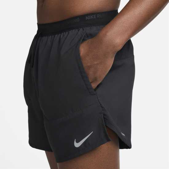 Мъжки дрехи за бягане Nike Спортни Шорти Stride 5In Performance Shorts Mens Черно Nike Спортни Шорти Stride 5In Performance Shorts Mens Черно Мъжки дрехи за бягане