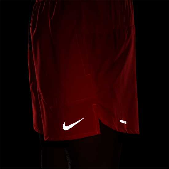 Мъжки дрехи за бягане Nike Спортни Шорти Stride 5In Performance Shorts Mens Crimson Nike Спортни Шорти Stride 5In Performance Shorts Mens Crimson Мъжки дрехи за бягане