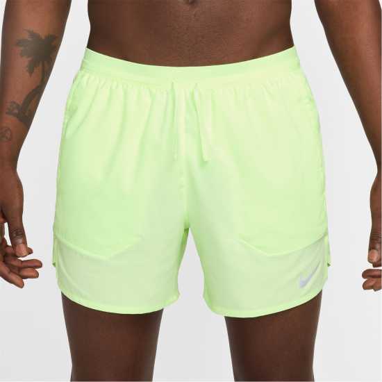 Мъжки дрехи за бягане Nike Спортни Шорти Stride 5In Performance Shorts Mens Почти Волт Nike Спортни Шорти Stride 5In Performance Shorts Mens Почти Волт Мъжки дрехи за бягане