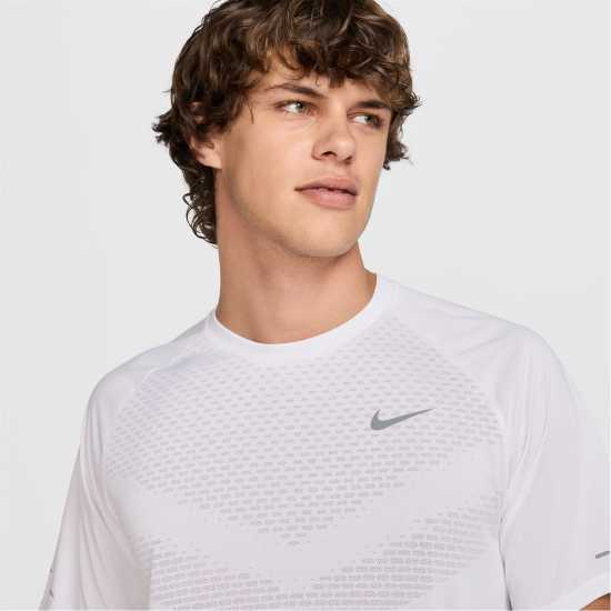 Nike Stride Short Sleeve Performance Tee Mens Бяло Атлетика