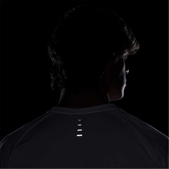 Nike Stride Short Sleeve Performance Tee Mens Бяло Атлетика