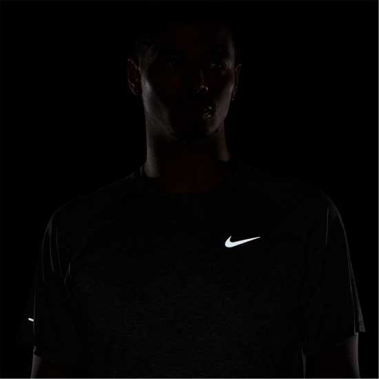 Nike Stride Short Sleeve Performance Tee Mens Димно сиво Атлетика