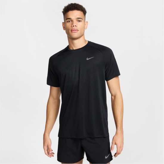 Nike Stride Short Sleeve Performance Tee Mens Черно Атлетика