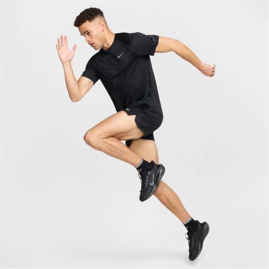 Nike Stride Short Sleeve Performance Tee Mens Черно Атлетика