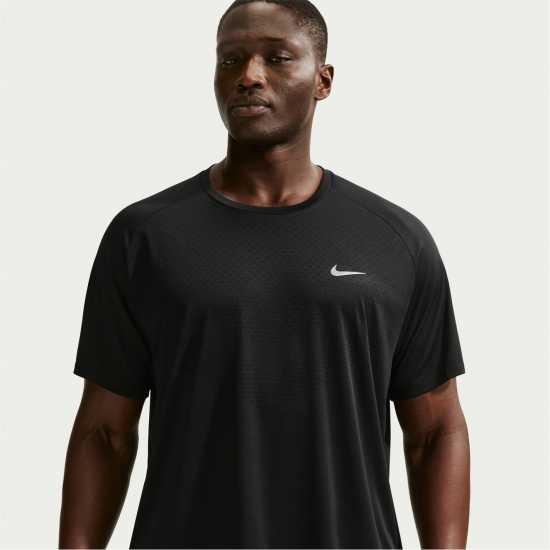 Nike Mens Nike Stride Short Sleeve Performance T-Shirt Черно 
